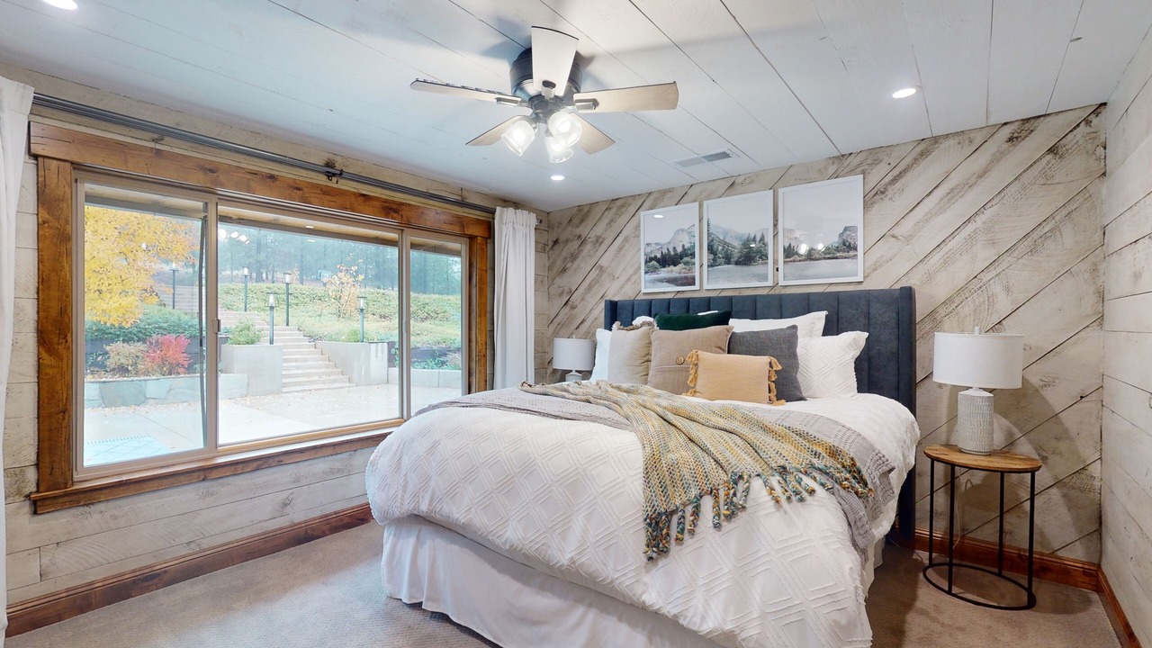 Photo of Bedroom in North Fork
