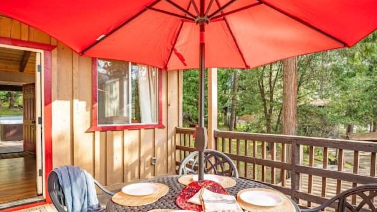 Photo of Outdoor in Oakhurst