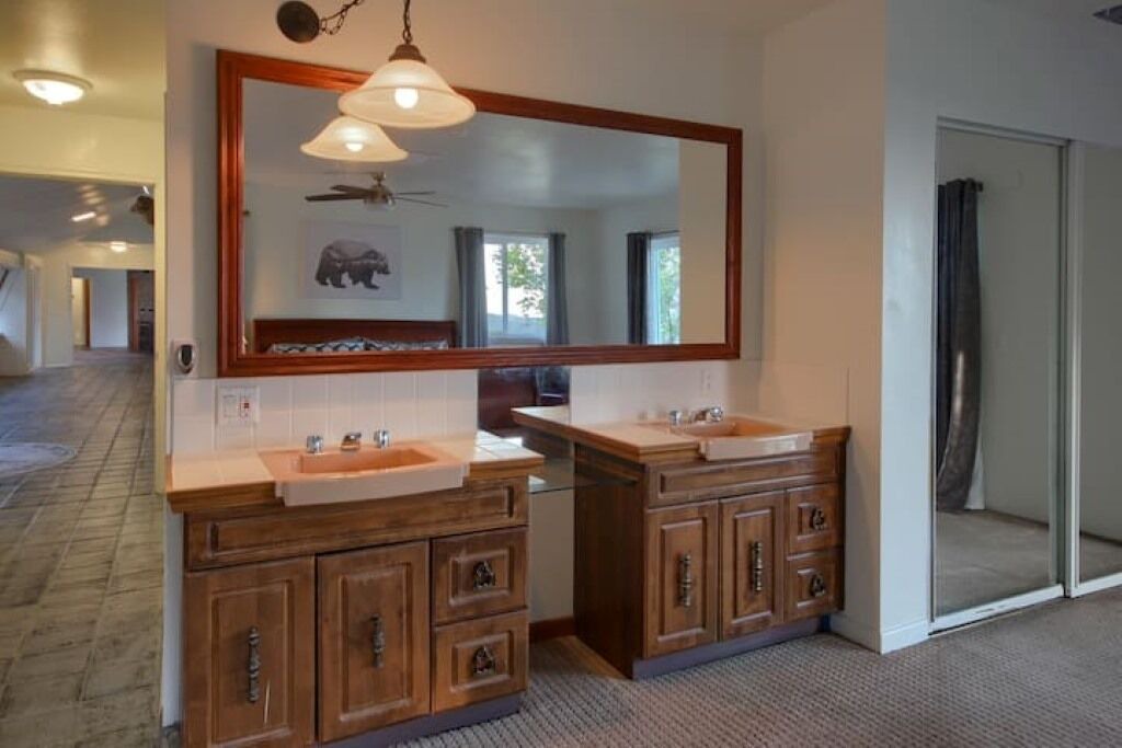 Photo of Bathroom in Mariposa