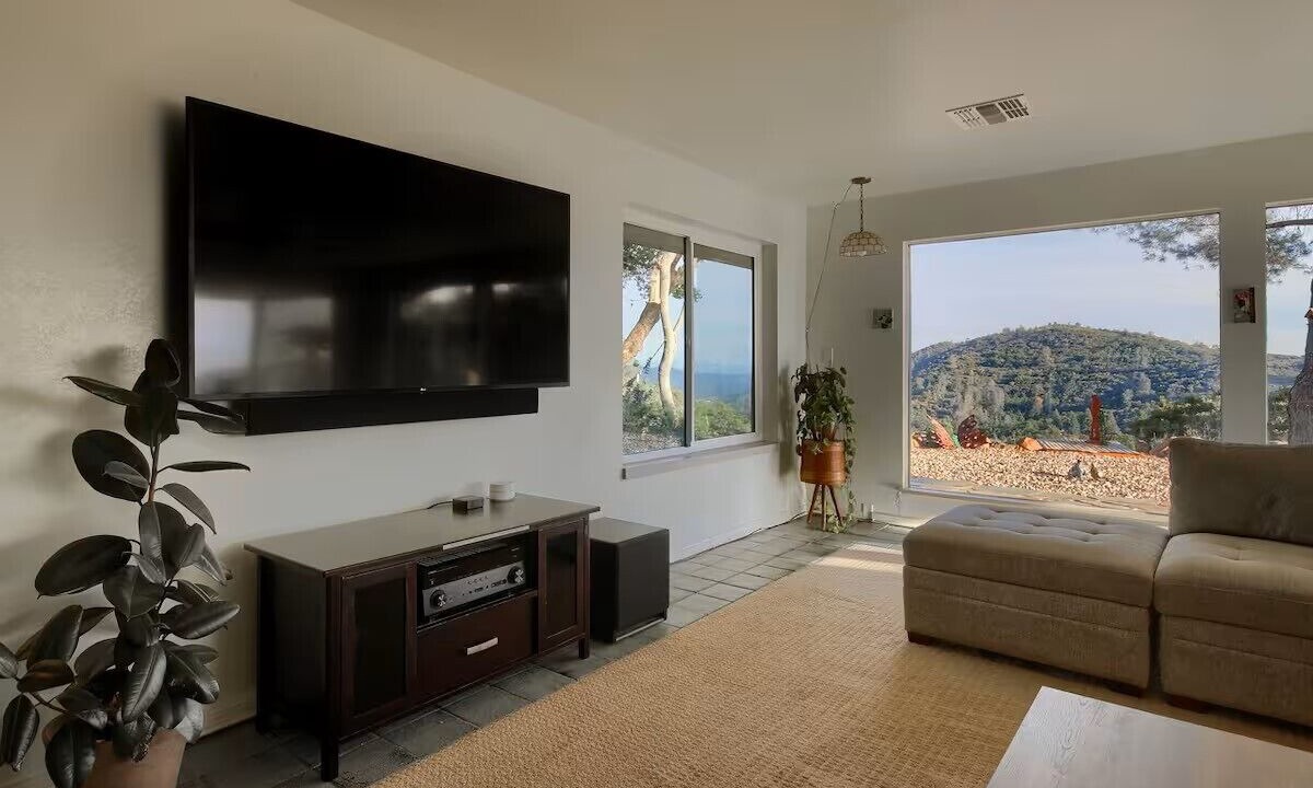Photo of Livingroom in Mariposa