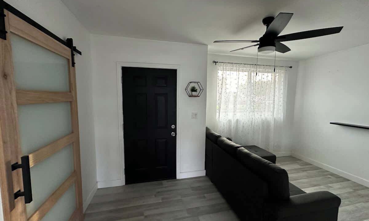 Photo of Livingroom in Paramount