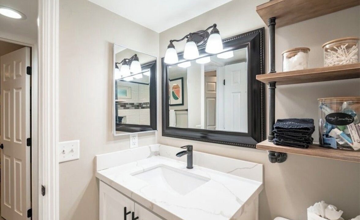 Photo of Bathroom in Lake Arrowhead
