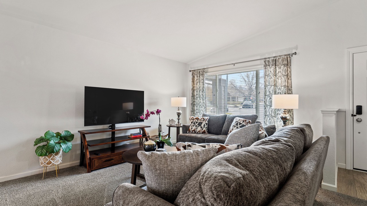 Photo of Livingroom in Reno