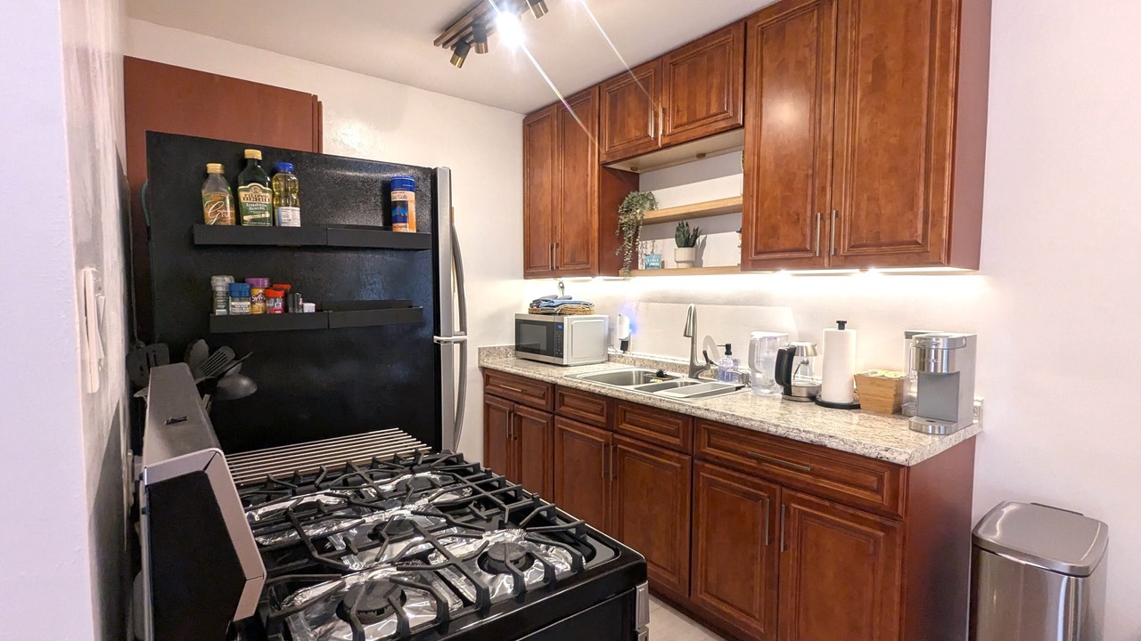 Photo of Kitchen in Alamitos Beach