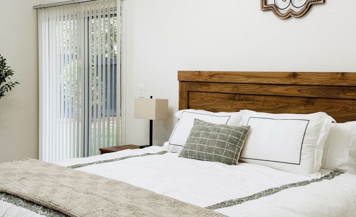 Photo of Bedroom in Raisin