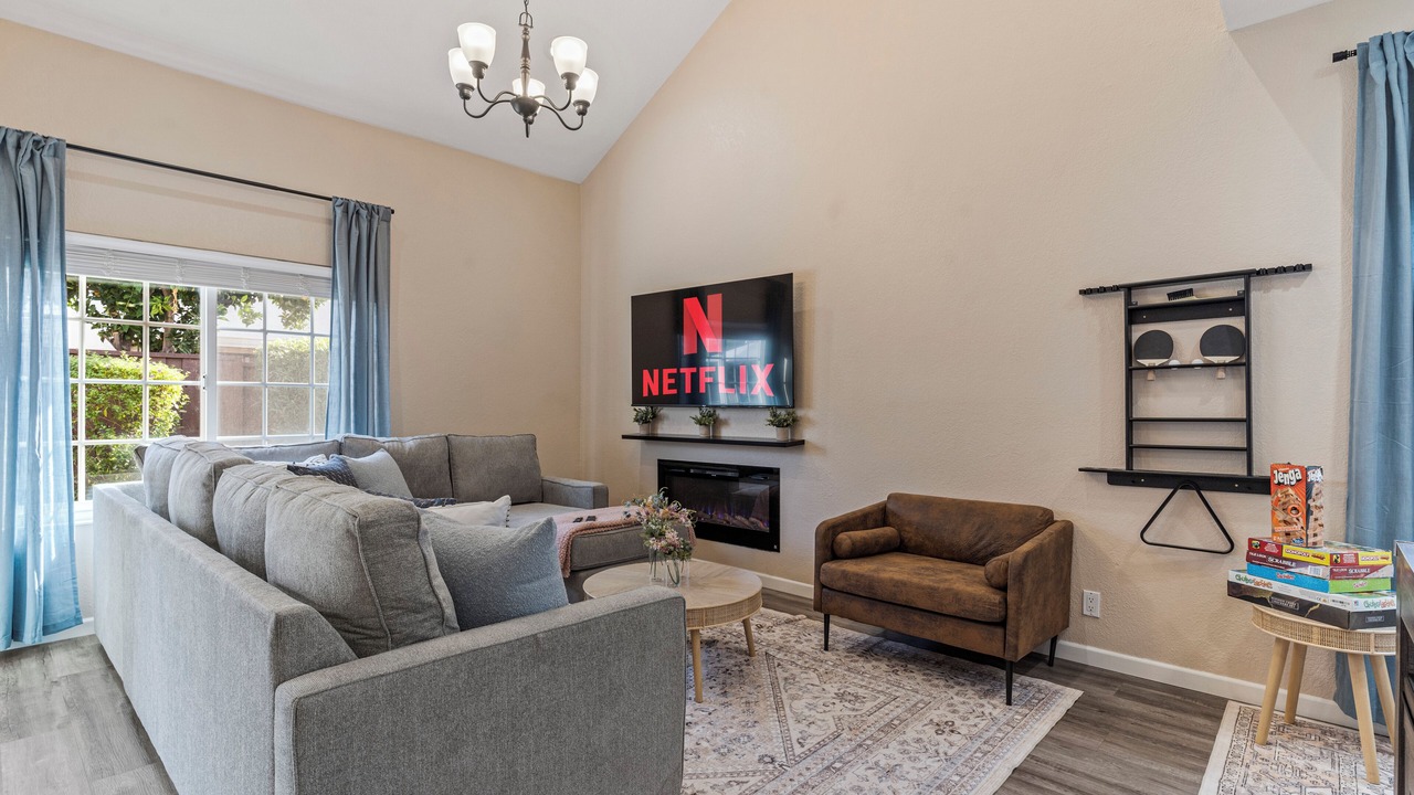 Photo of Livingroom in Ardenwood