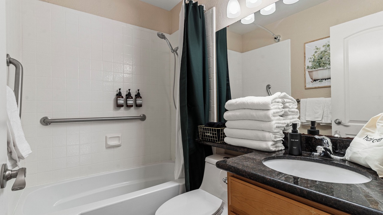 Photo of Bathroom in Ardenwood