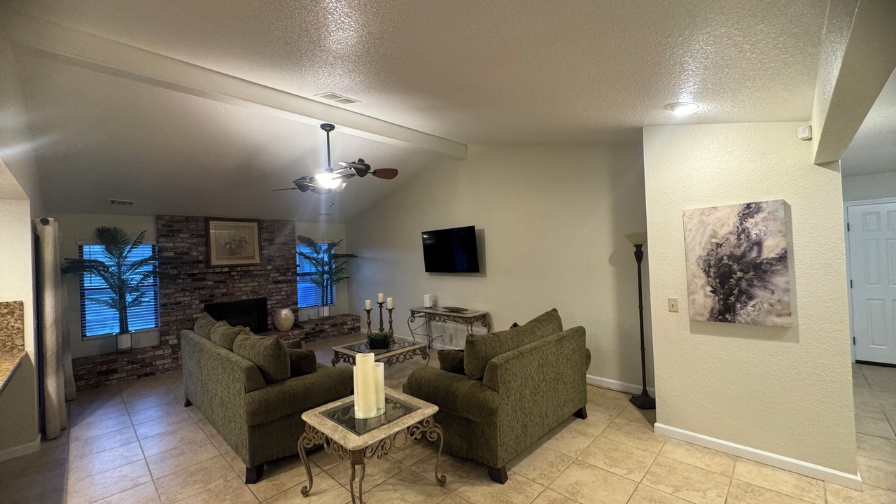 Photo of Livingroom in Manteca