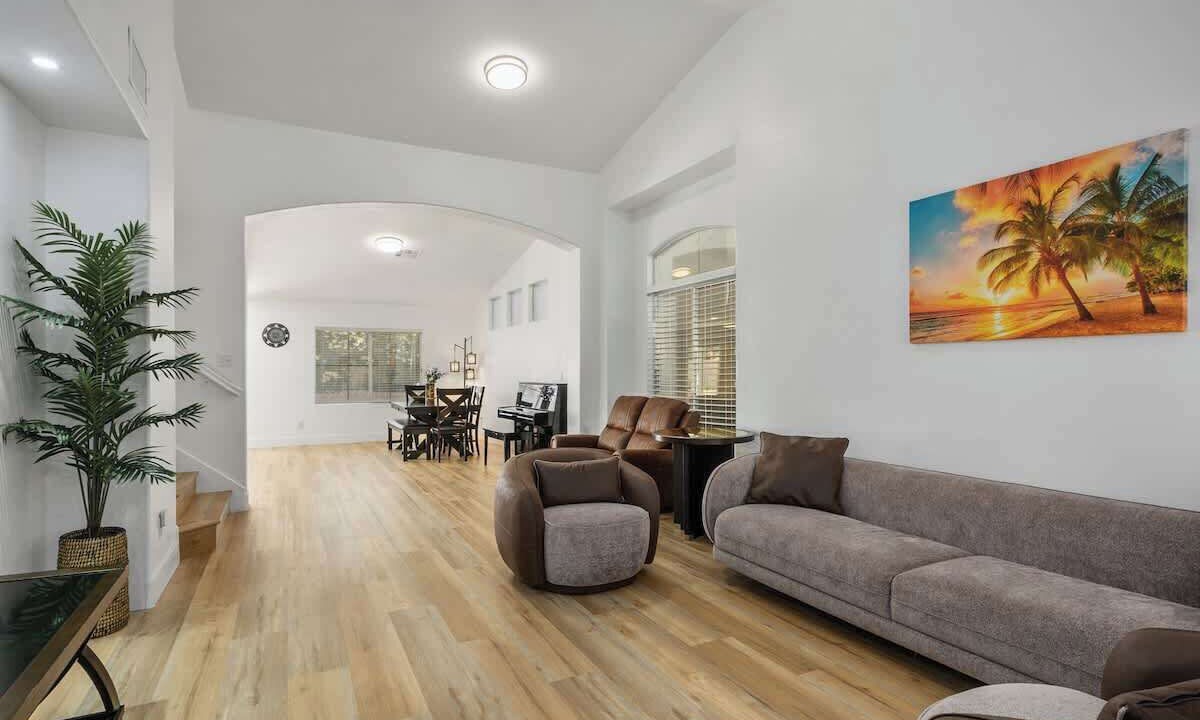 Photo of Livingroom in Spring Valley