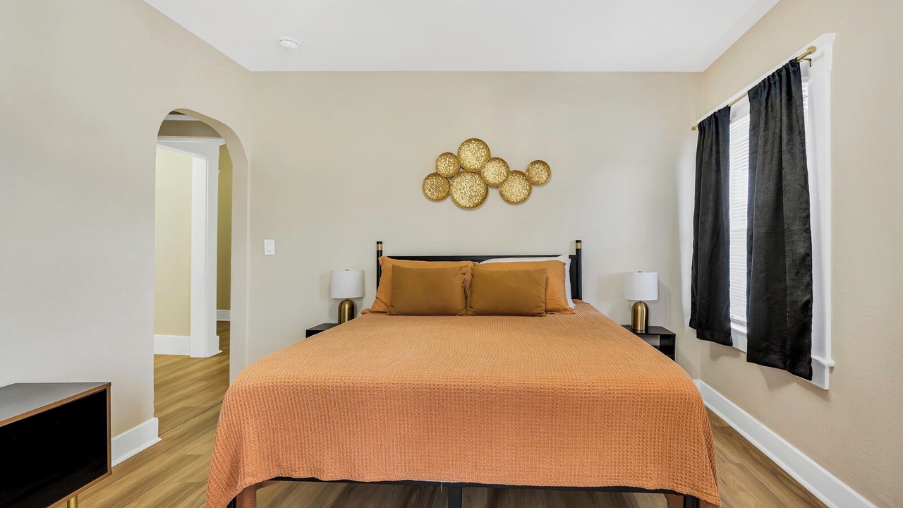 Photo of Bedroom in Tower District
