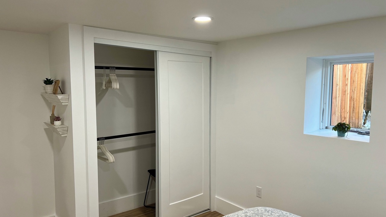 Photo of Bedroom in Oakland
