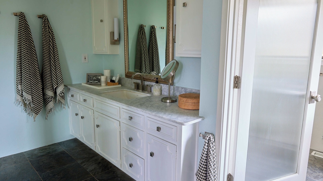 Photo of Bathroom in Mariposa