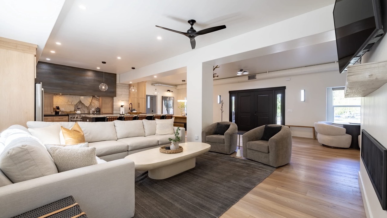 Photo of Livingroom in South Lake Tahoe
