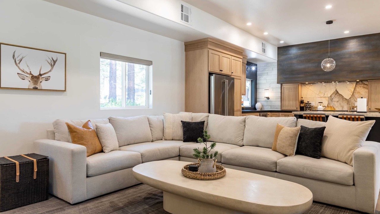 Photo of Livingroom in South Lake Tahoe
