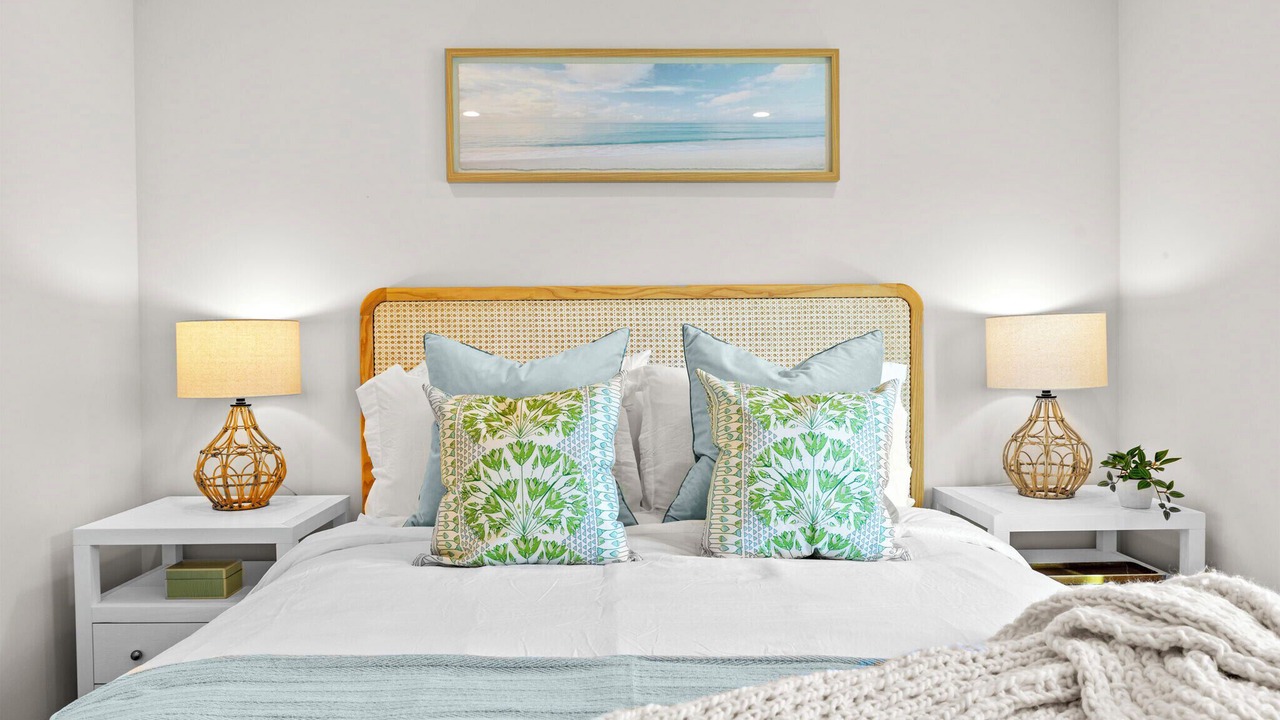 Photo of Bedroom in Linda Mar