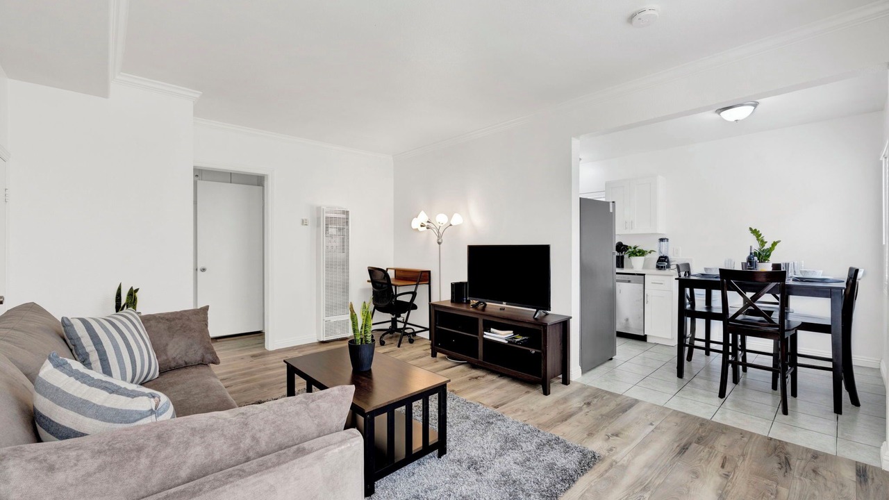 Photo of Livingroom in Pico