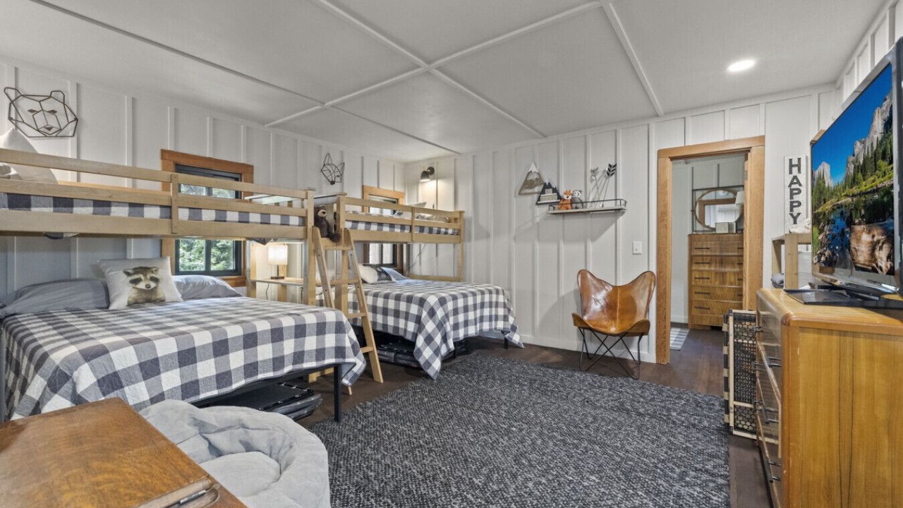 Photo of Bedroom in Long Barn