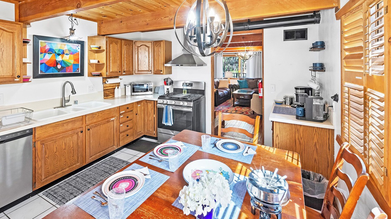 Photo of Kitchen in Big Bear City