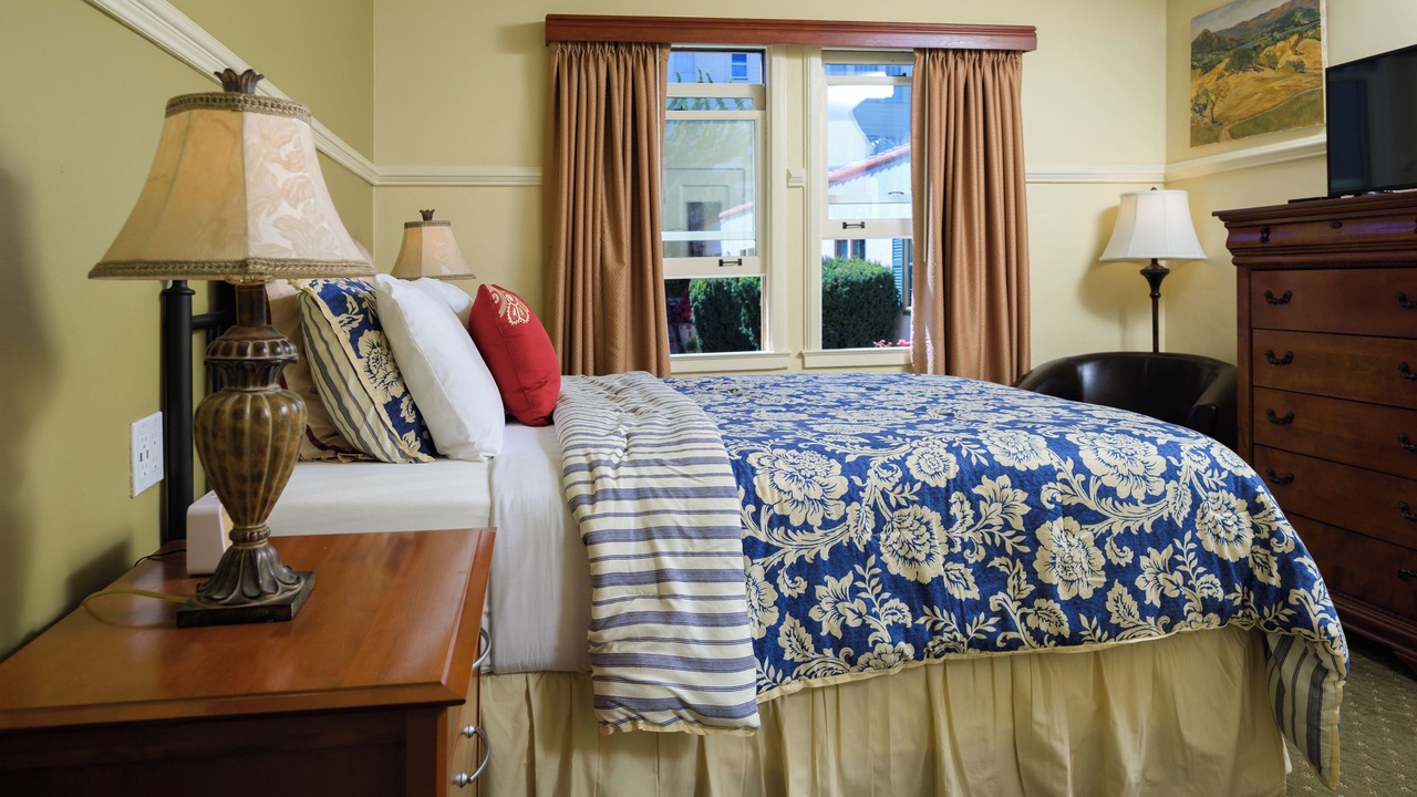 Photo of Bedroom in Marina District