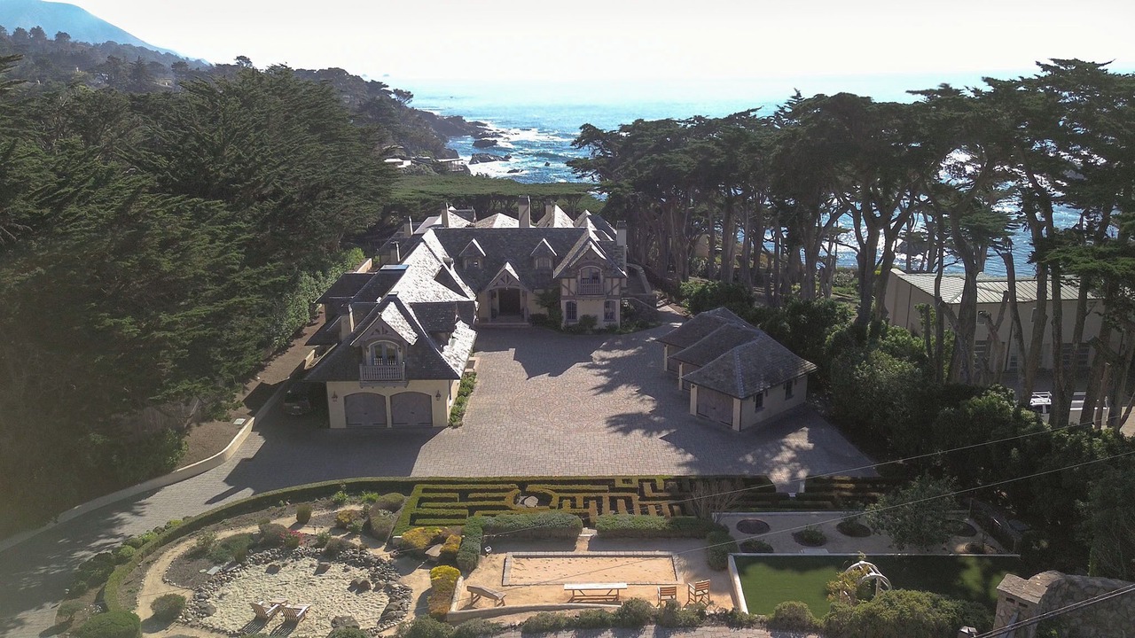 Photo of Others in Carmel Highlands