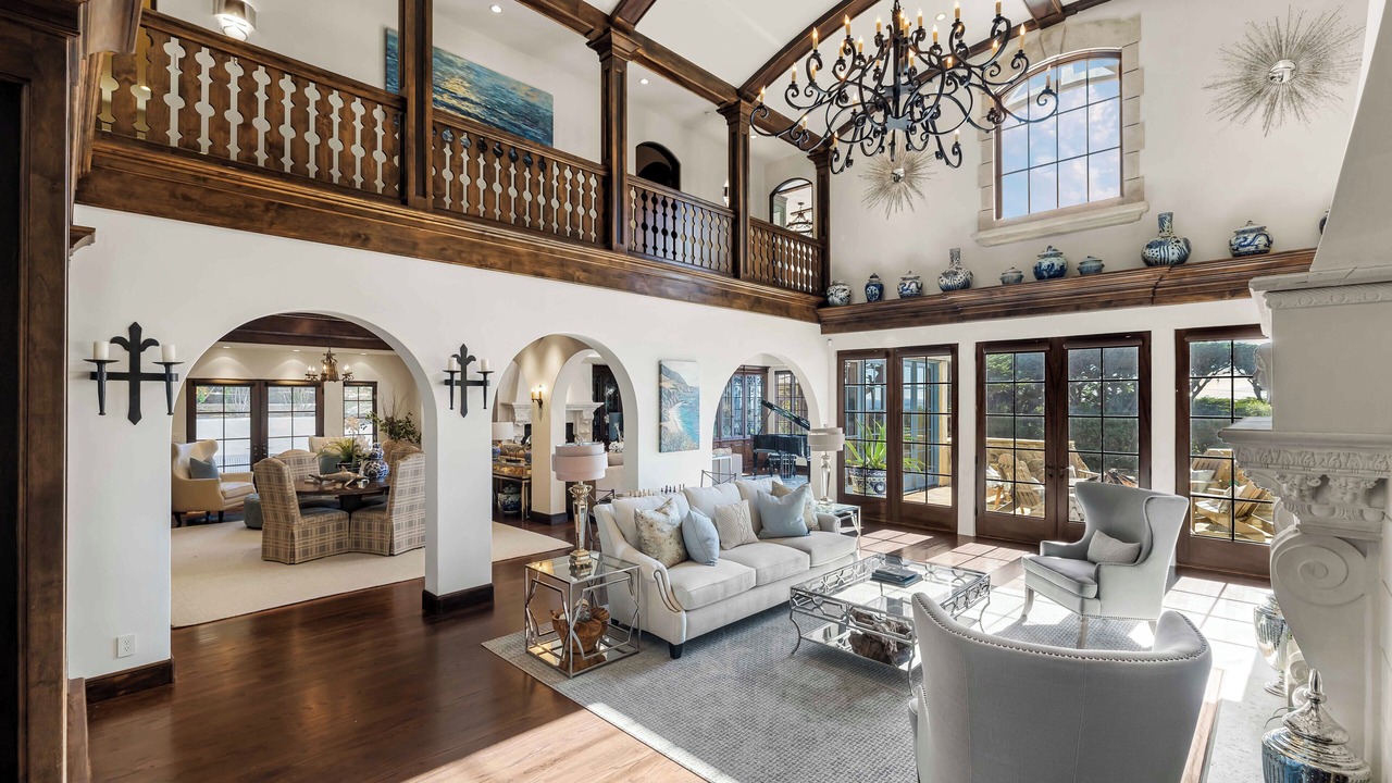 Photo of Bedroom in Carmel Highlands