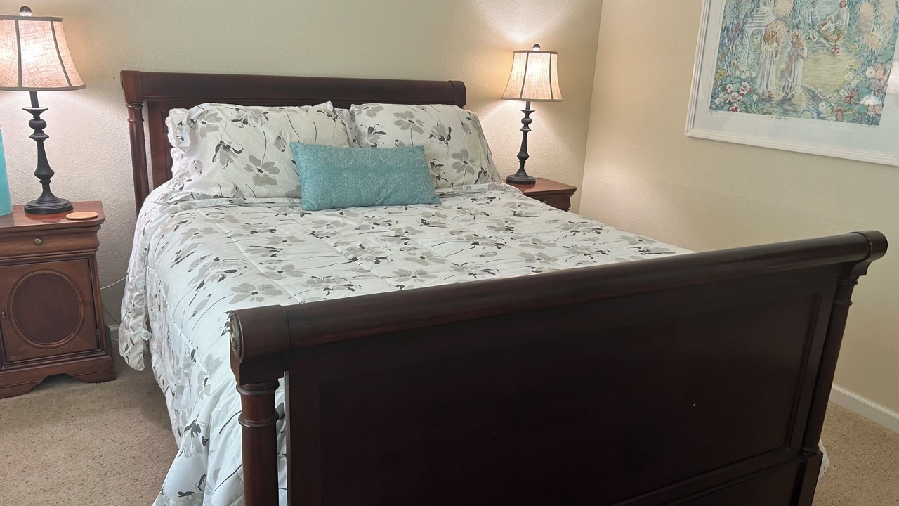 Photo of Bedroom in Three Rivers