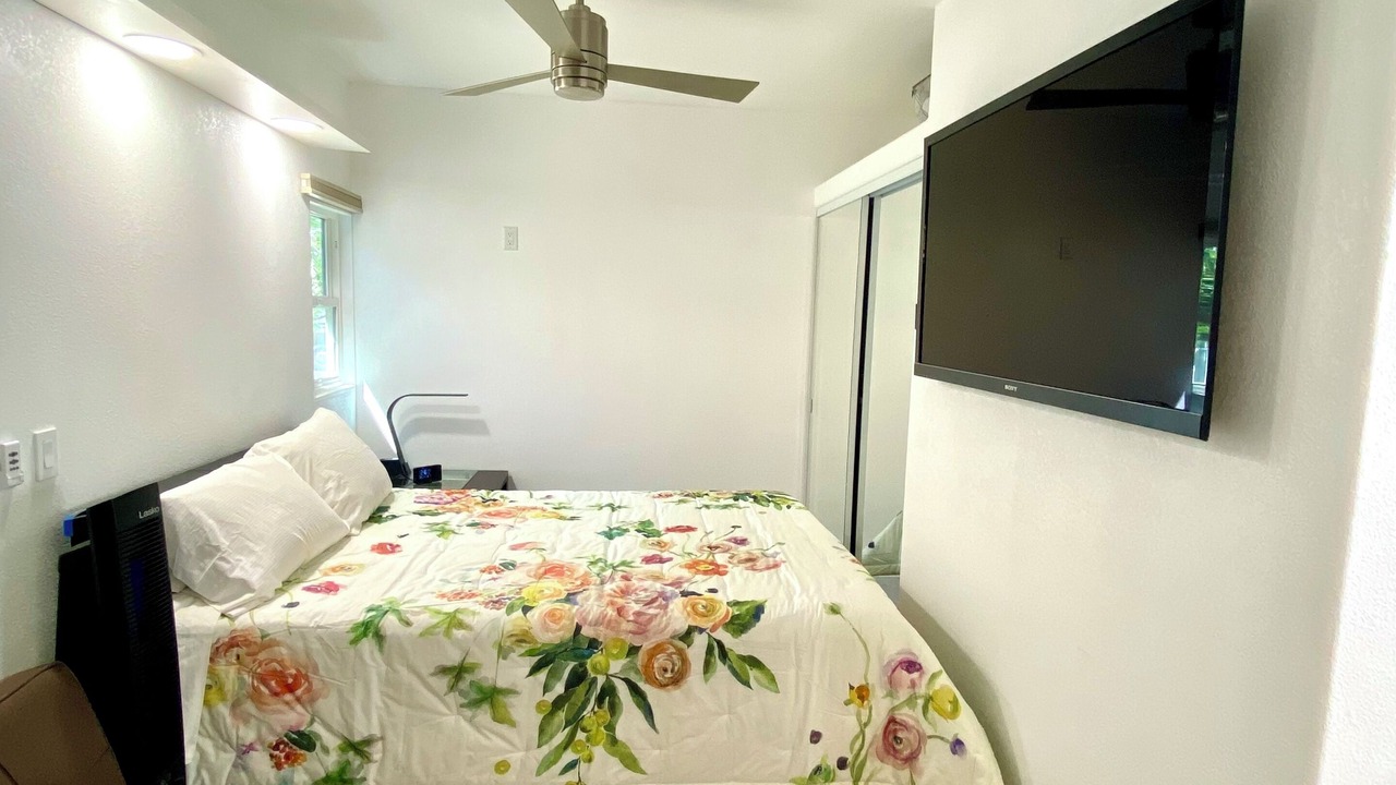 Photo of Bedroom in Smoke Ranch