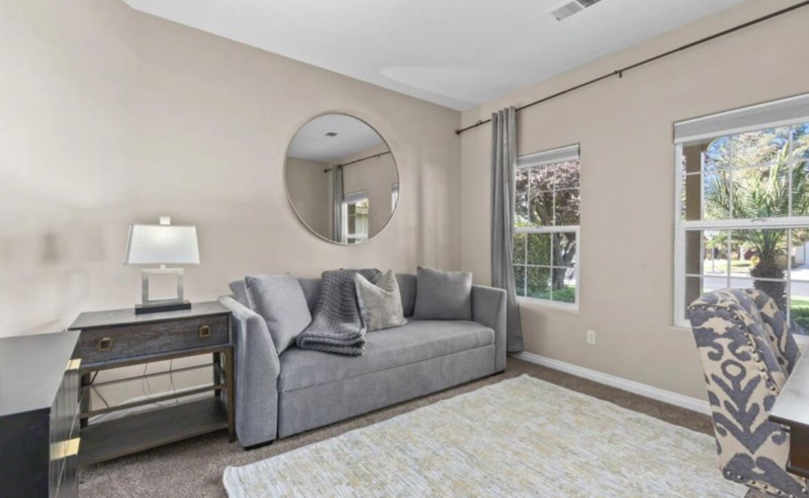 Photo of Livingroom in Greenacres