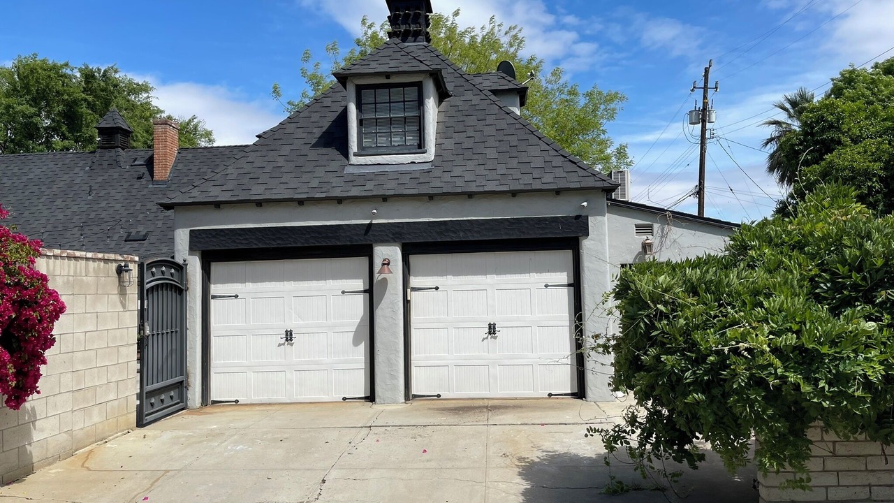 Photo of Outdoor in Riviera - Westchester