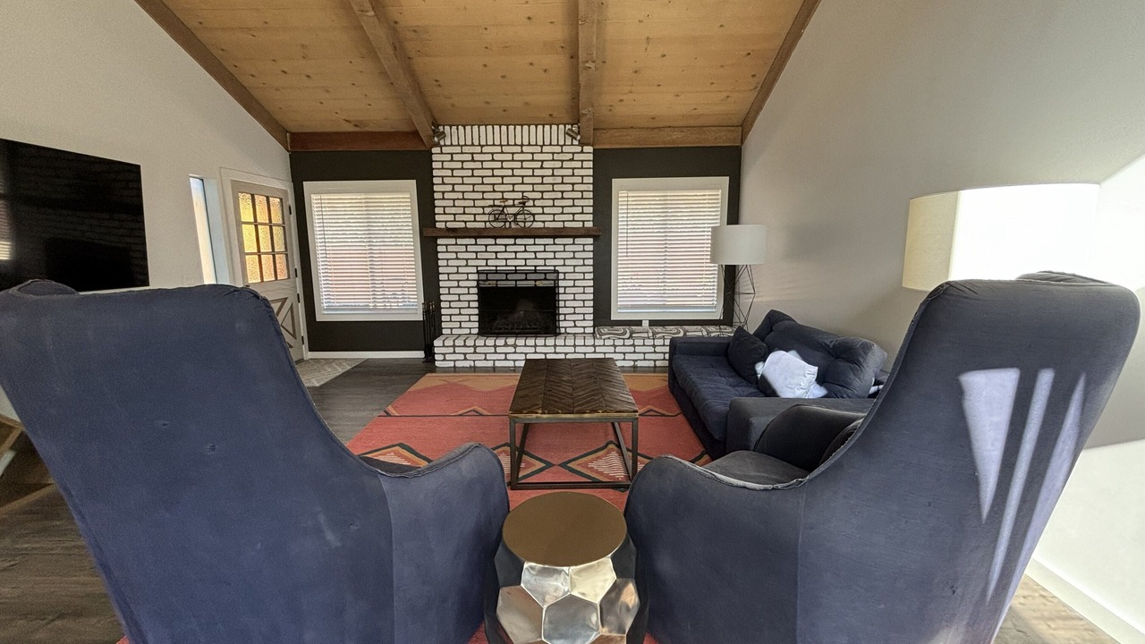 Photo of Livingroom in Carmel Valley