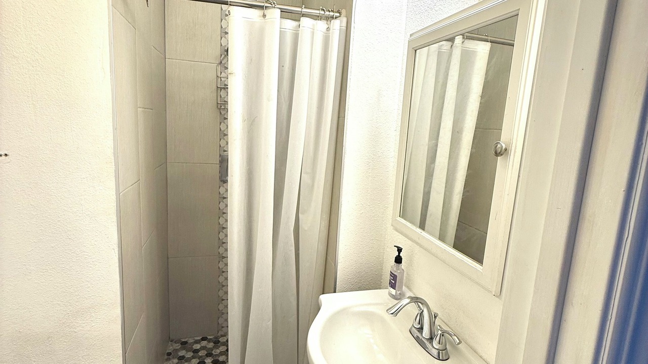 Photo of Bathroom in Burbank