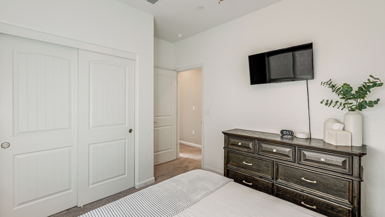 Photo of Bedroom in Visalia