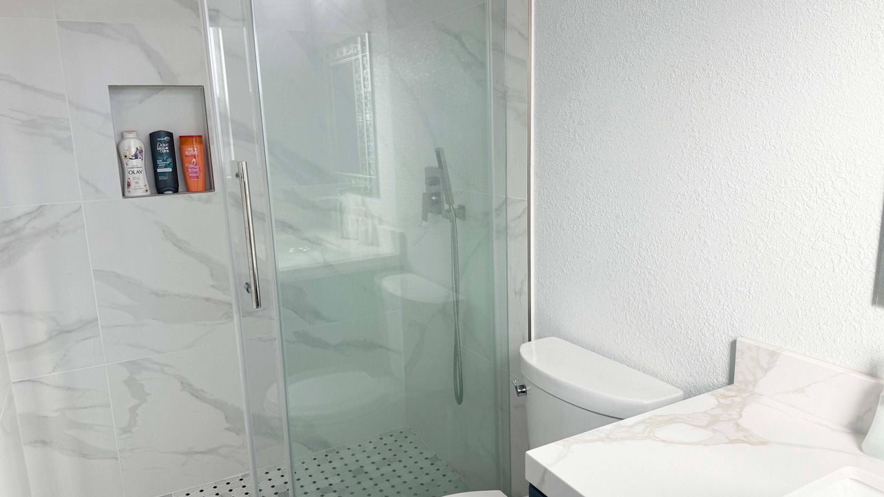 Photo of Bathroom in Union City