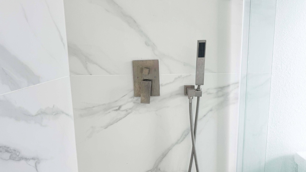 Photo of Bathroom in Union City
