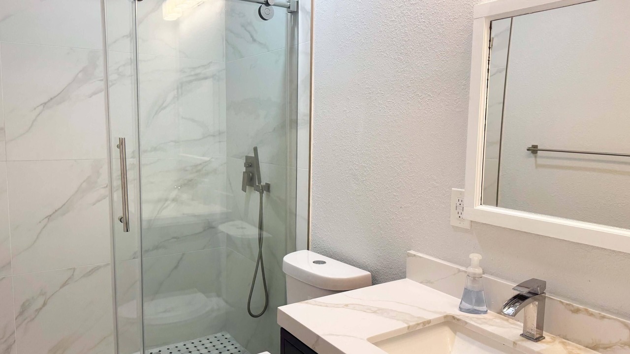 Photo of Bathroom in Union City