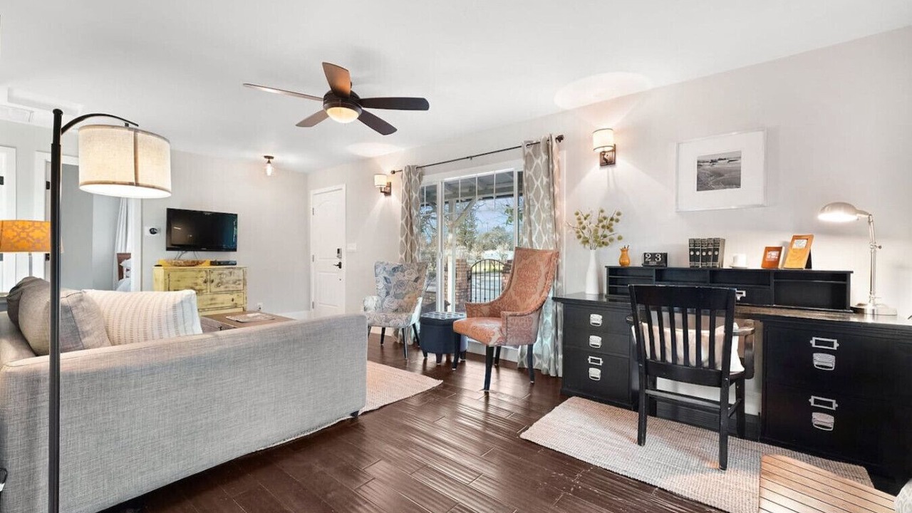 Photo of Livingroom in Sonoma