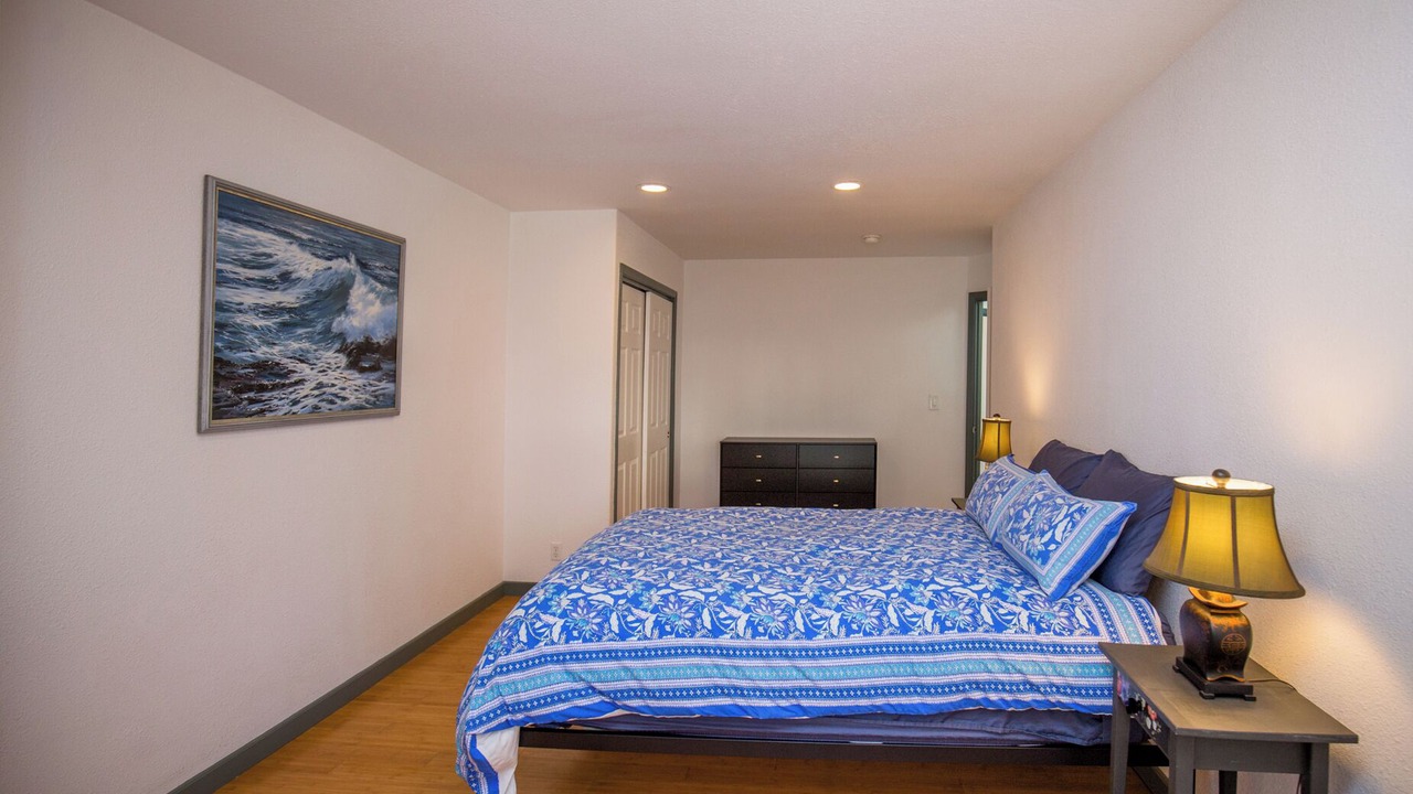 Photo of Bedroom in Shelter Cove