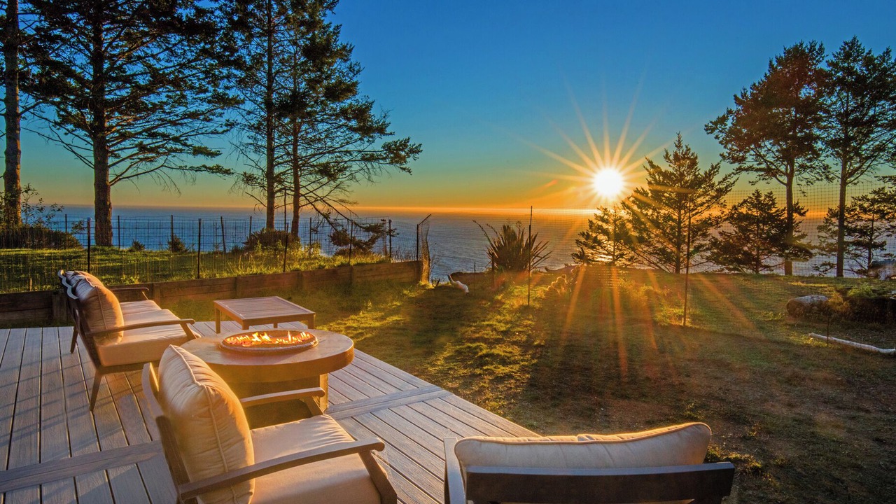 Photo of Patio Balcony in Shelter Cove