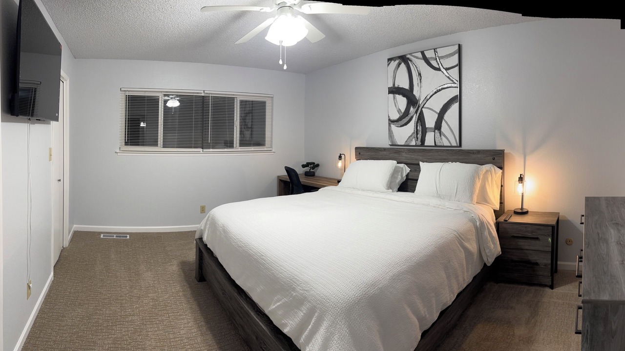 Photo of Bedroom in Raisin