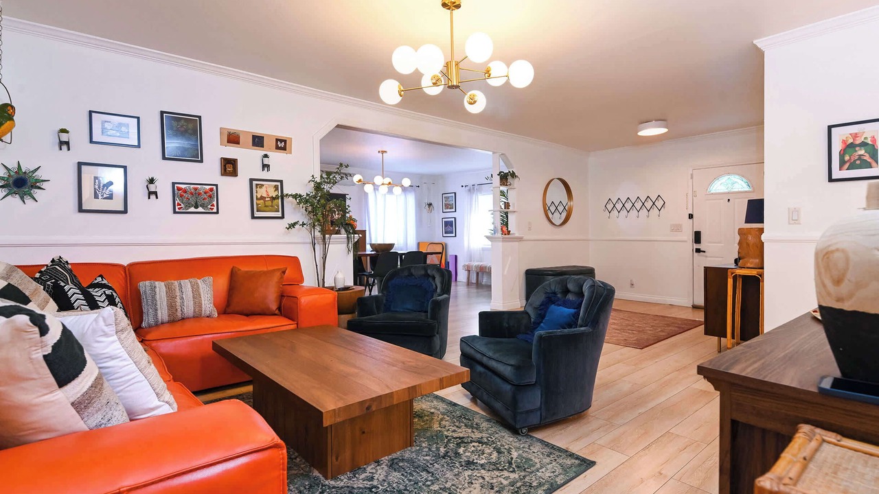 Photo of Bedroom in Alamitos Beach