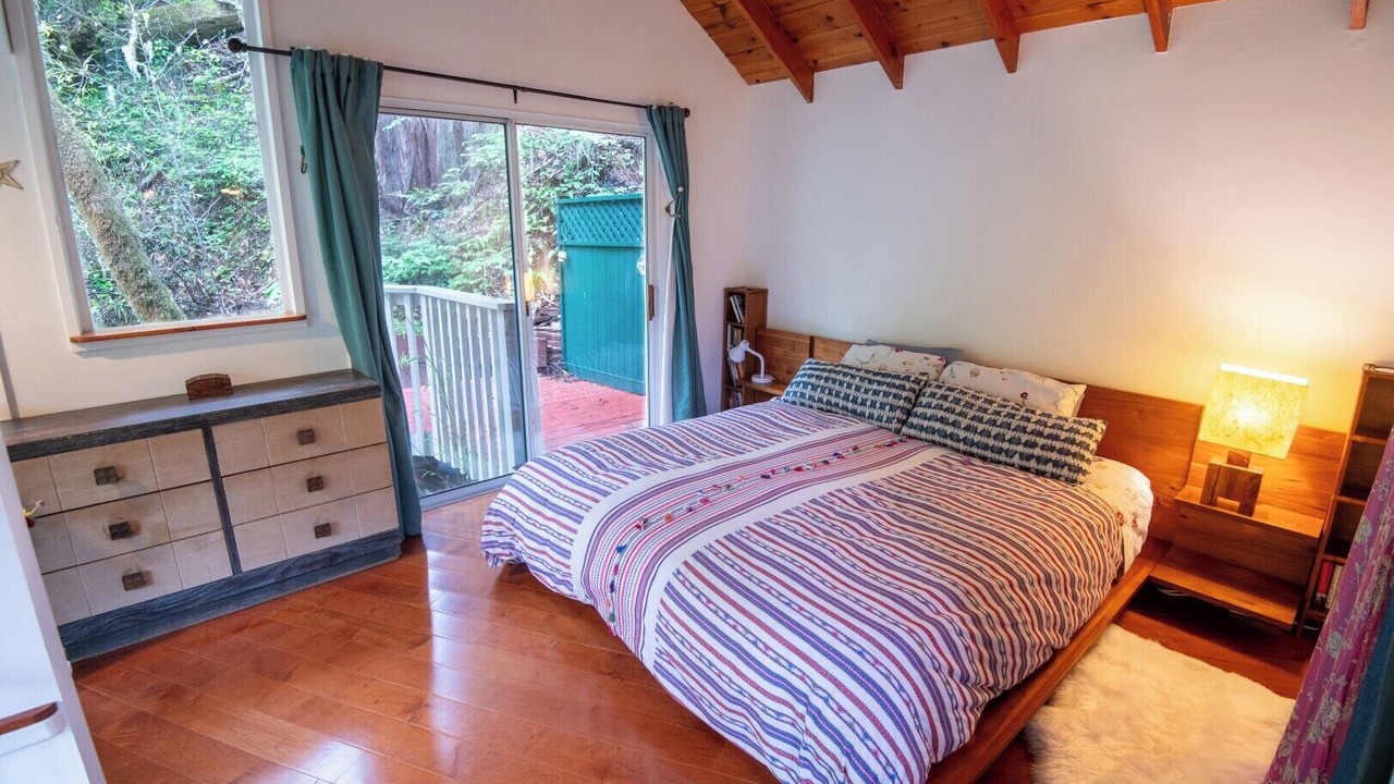 Photo of Bedroom in Cazadero