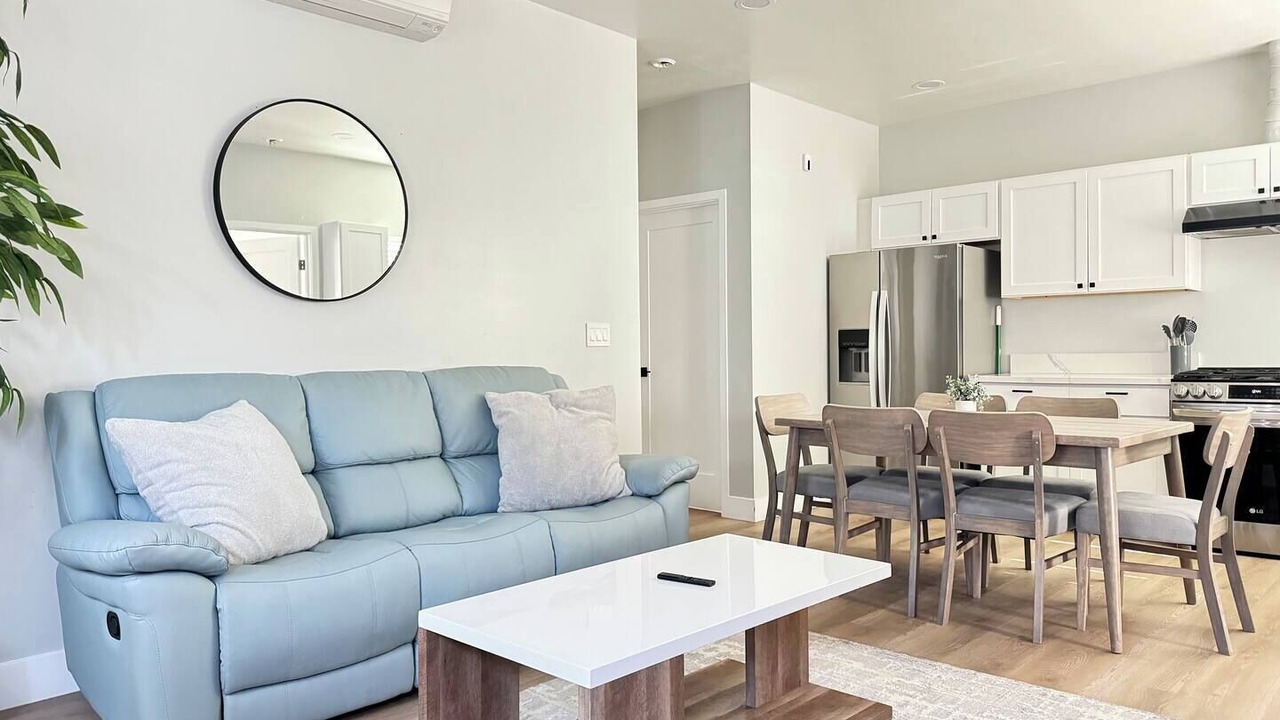 Photo of Livingroom in Santa Ana Heights