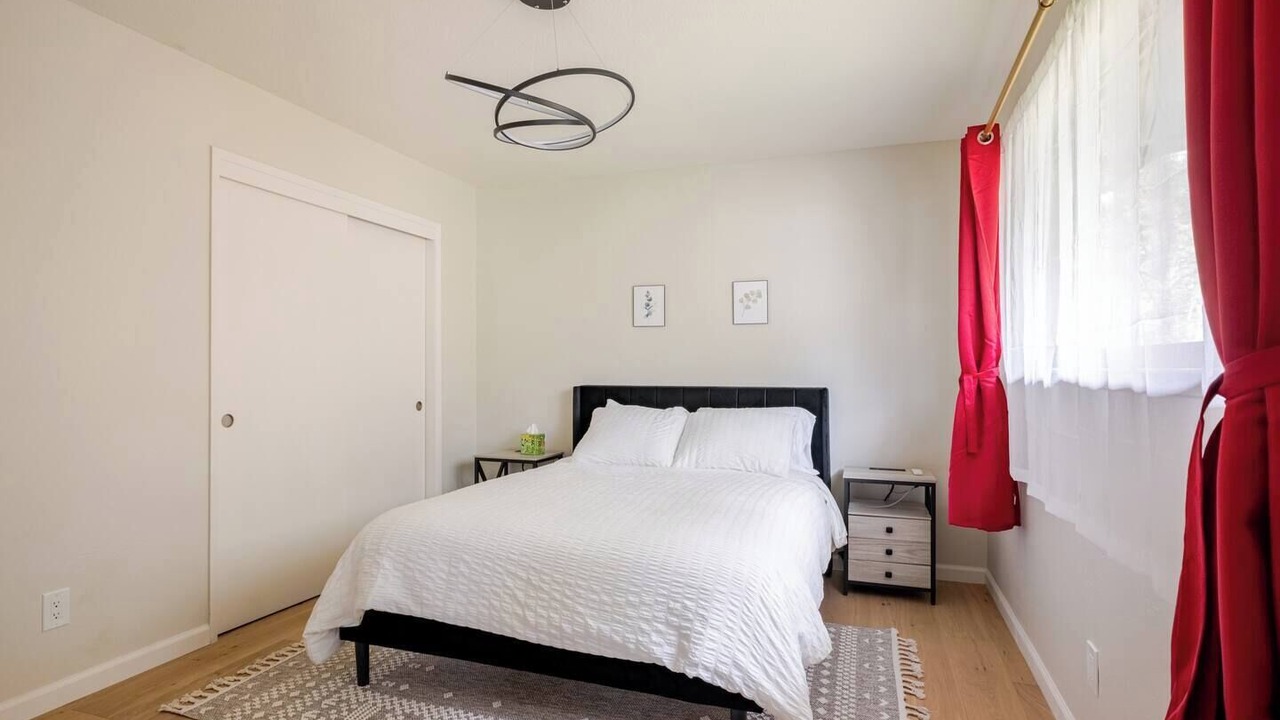 Photo of Bedroom in Sonoma