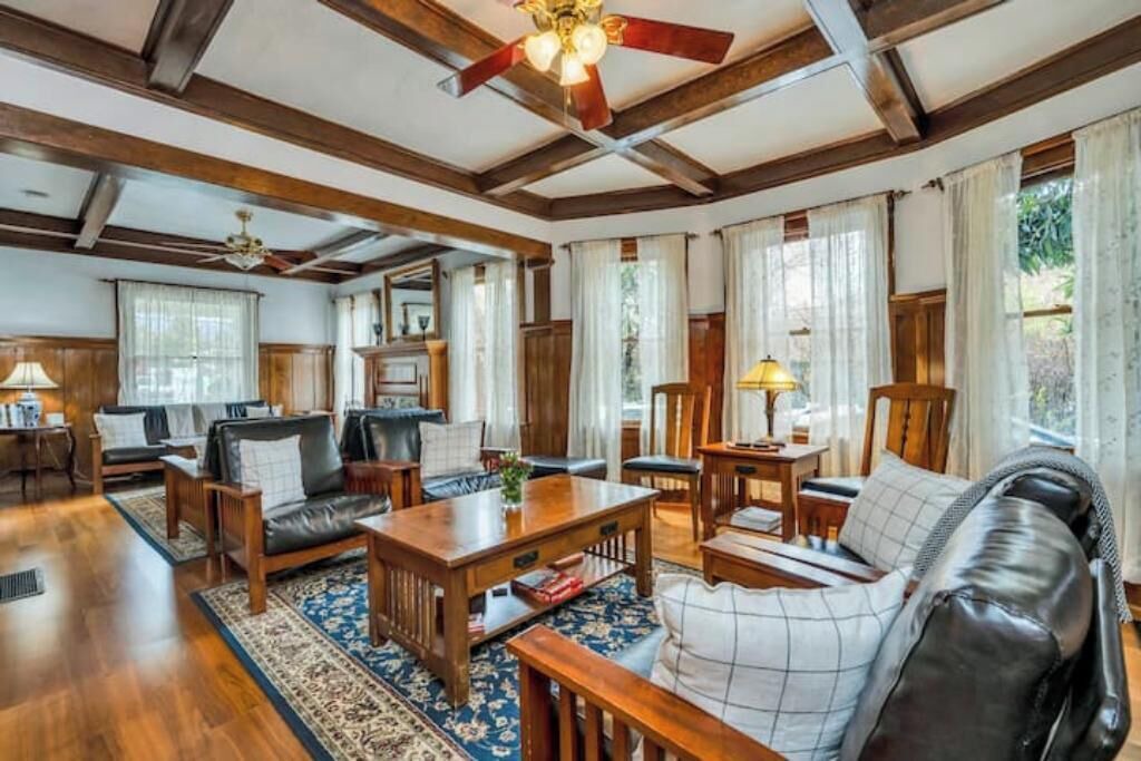 Photo of Livingroom in Calistoga