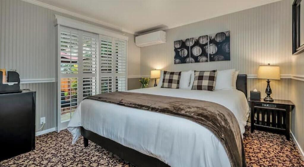 Photo of Bedroom in Calistoga