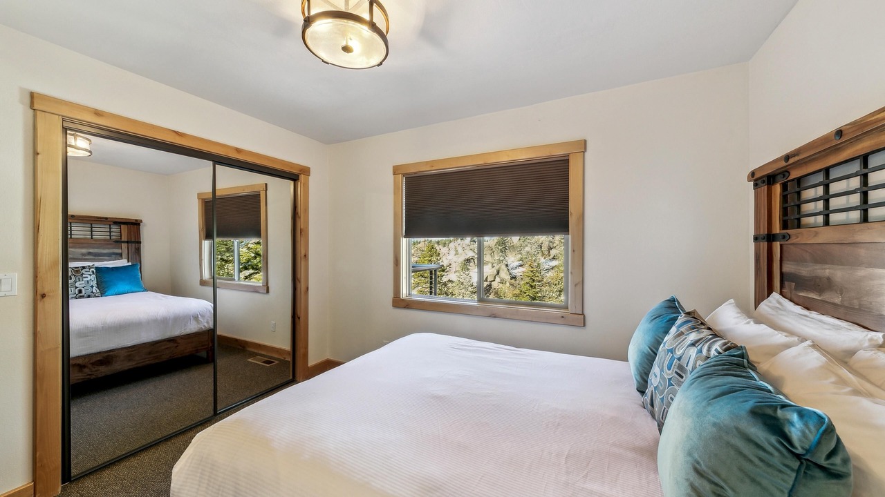 Photo of Bedroom in Tahoe Village