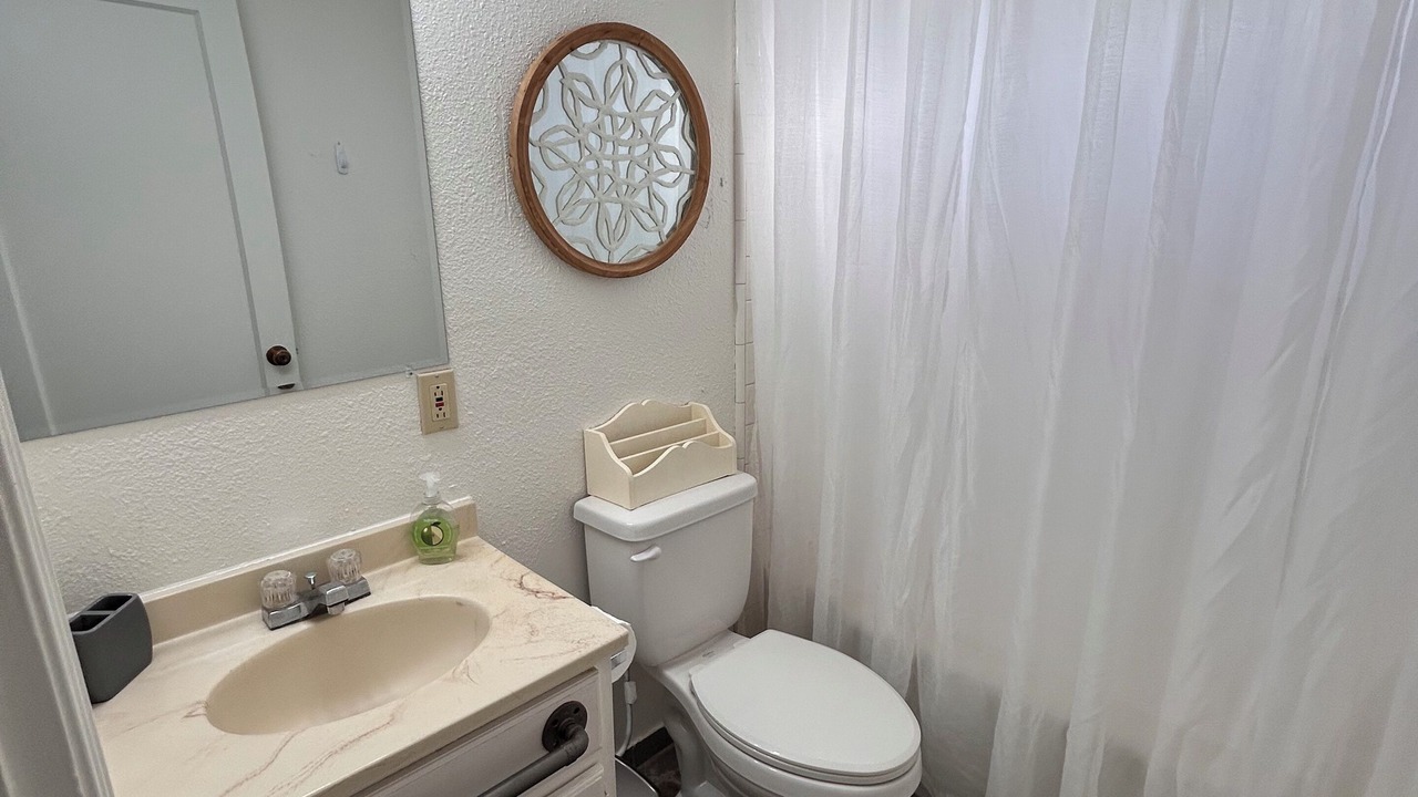 Photo of Bathroom in Merced
