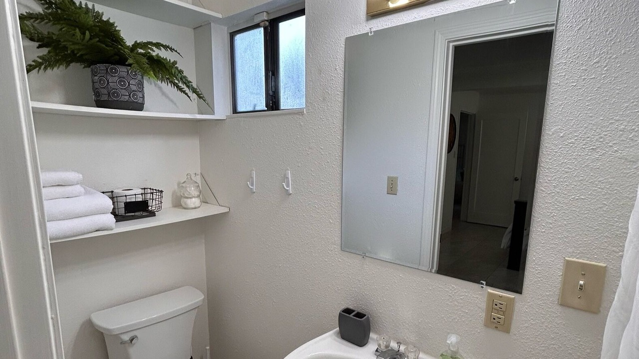 Photo of Bathroom in Merced