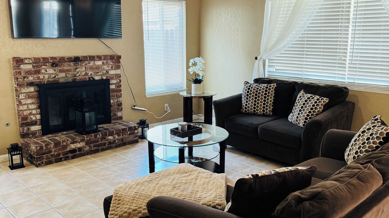Photo of Livingroom in Visalia