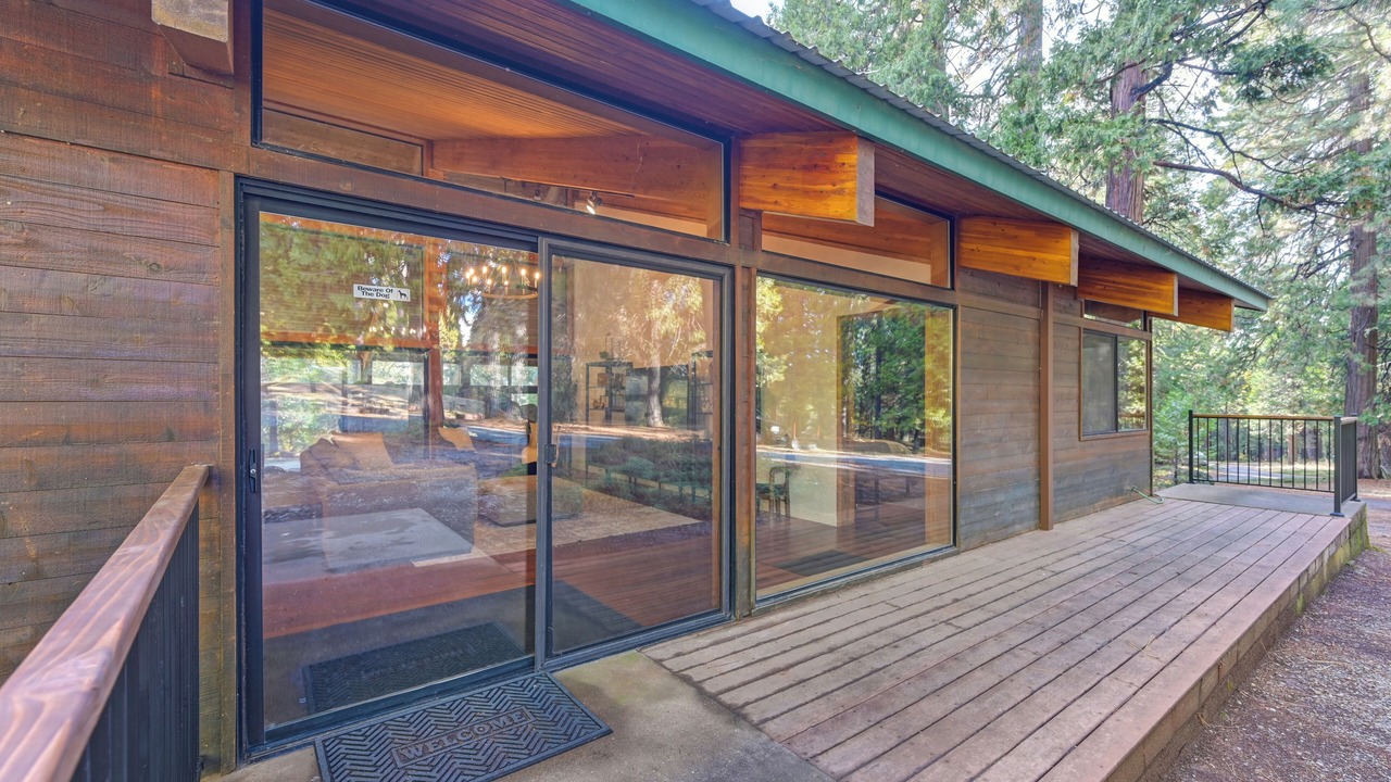 Photo of Outdoor in Apple Hill